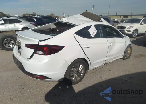 2019 Hyundai Elantra Value Edition z USA, uszkodzony, nr VIN 5NPD84LF5KH481290